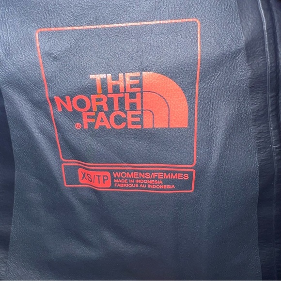 The North Face Gray Hyvent Waterproof Jacket XS - Picture 4 of 4